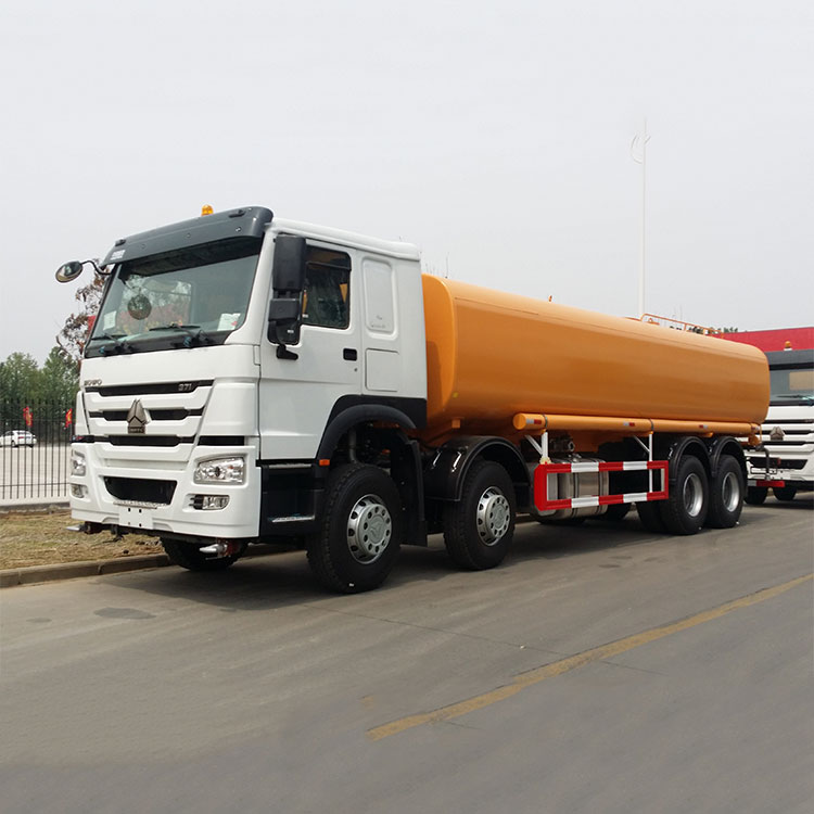 caminhão tanque de gasolina 30000L